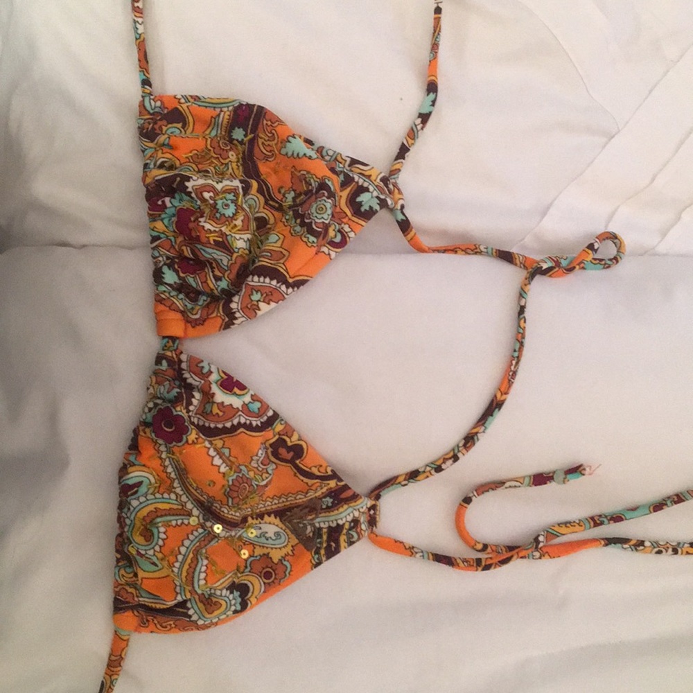 Size Small Orange Roxy Triangle top